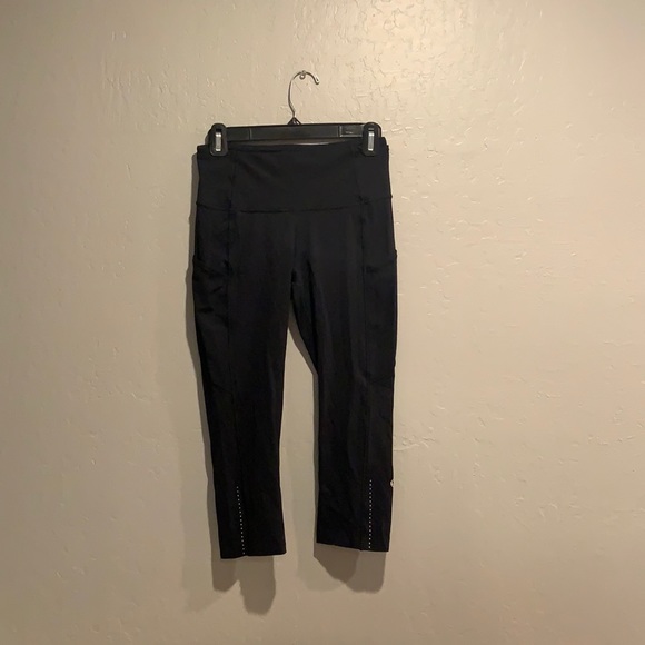 Fast and Free High Rise Crop - Picture 1 of 1